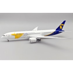 1/200 MIAT MONGOLIAN AIRLINES BOEING 787-9 DREAMLINER EI-UBN WITH STAND 1/200 MIAT MONGOLIAN AIRLINES BOEING 787-9 DREAMLINER EI-UBN WITH STAND