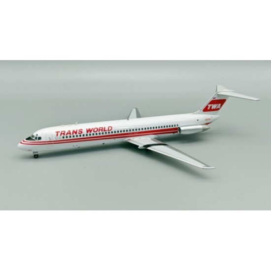 1/200 TRANS WORLD AIRLINES - TWA MCDONNELL DOUGLAS DC-9-41 N933L WITH STAND