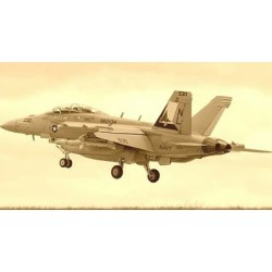 IT2824 - 1/48 EA 18G GROWLER (PLASTIC KIT) IT2824 - 1/48 EA 18G GROWLER (PLASTIC KIT)