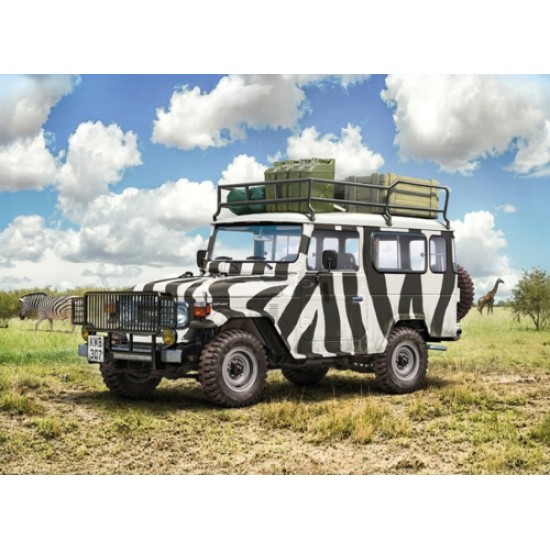 1/24 TOYOTA LAND CRUISER SAFARI (PLASTIC KIT) 3681