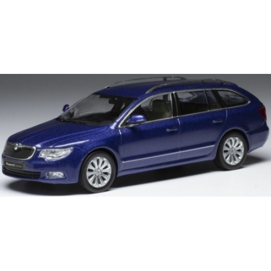 IXCLC470 - 1/43 SKODA SUPERB II 3T METALLIC BLUE 2008