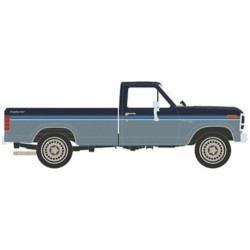 IXIA64030 - 1/64 FORD F-150 CUSTOM DARK BLUE AND BLUE 1981