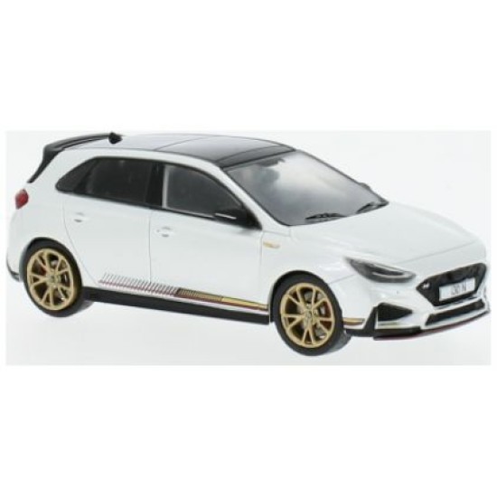 IXMOC336 - 1/43 HYUNDAI I30 N DRIVE-N LIMITED EDITION METALLIC WHITE 2022