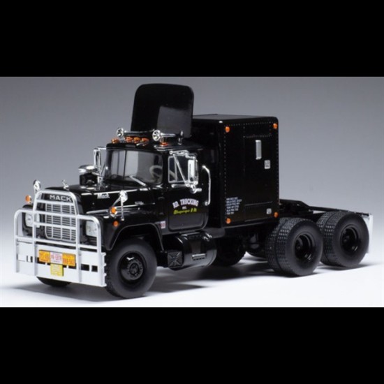 1/43 MACK R-SERIES BLACK 1966 W/REAR CABIN 