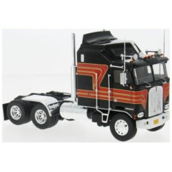 IXTR229 - 1/43 KENWORTH K 100 AERODYNE BLACK/RED 1976 IXTR229 - 1/43 KENWORTH K 100 AERODYNE BLACK/RED 1976