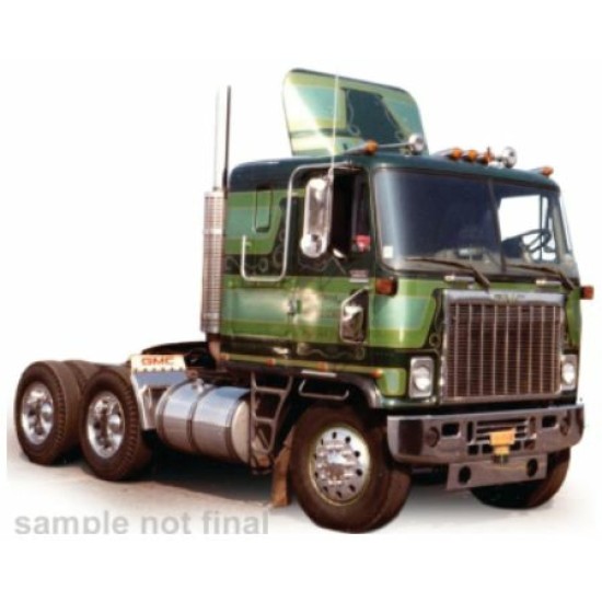 IXU64TR016 - 1/64 GMC ASTRO 95 GREEN