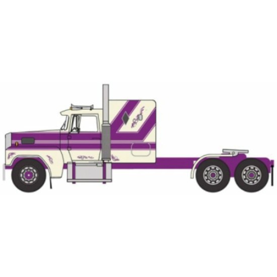 IXU64TR033 - 1/64 FORD LTL-9000 VIOLETT/BEIGE 1978
