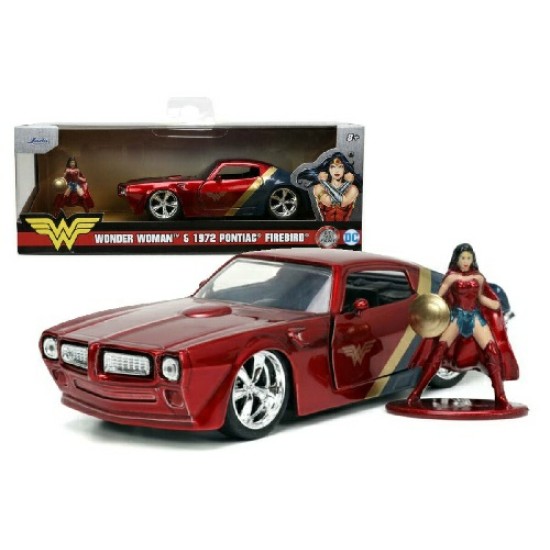 1/32 WONDER WOMAN 1972 PONTIAC FIREBIRD WITH FIGURE DC COMICS 33089