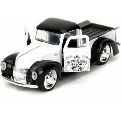 JAD36091 - 1/32 HOLLYWOOD RIDES - FORD PICK UP 1941 - DISNEY - STEAMBOAT WILLIE THEME
