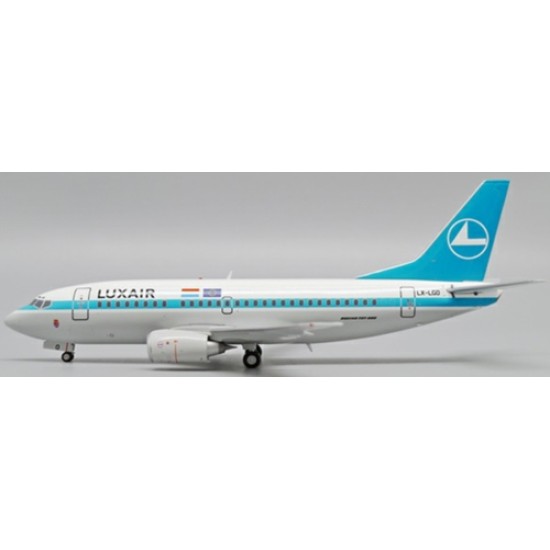 1/200 LUXAIR BOEING 737-500 OC REG: LX-LGO WITH STAND