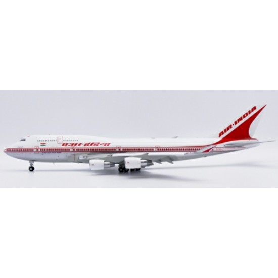 1/200 AIR INDIA BOEING 747-400 POLISHED REG: VT-ESO WITH STAND XX20202