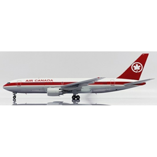 1/200 AIR CANADA BOEING 767-200ER POLISHED REG: C-GAUB WITH STAND