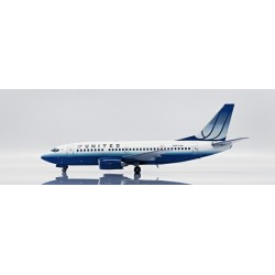 1/200 UNITED AIRLINES BOEING 737-500 TULIP REG: N927UA WITH