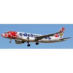 1/200 EDELWEISS AIR A320 HB-JLT WITH STAND XX20337 1/200 EDELWEISS AIR A320 HB-JLT WITH STAND XX20337