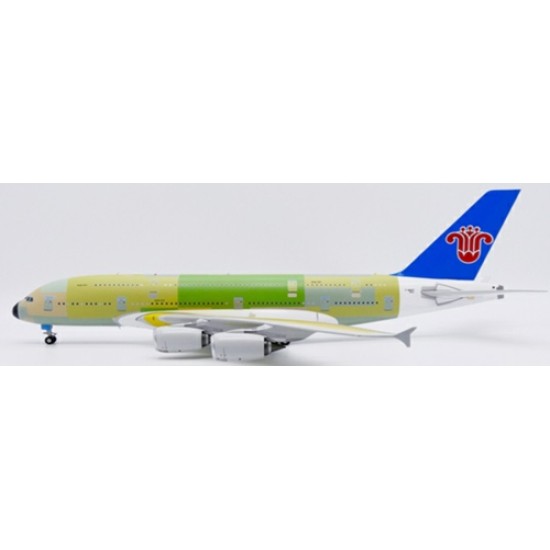 1/200 CHINA SOUTHERN AIRLINES AIRBUS A380 BARE METAL REG: F-WWSF WITH STAND