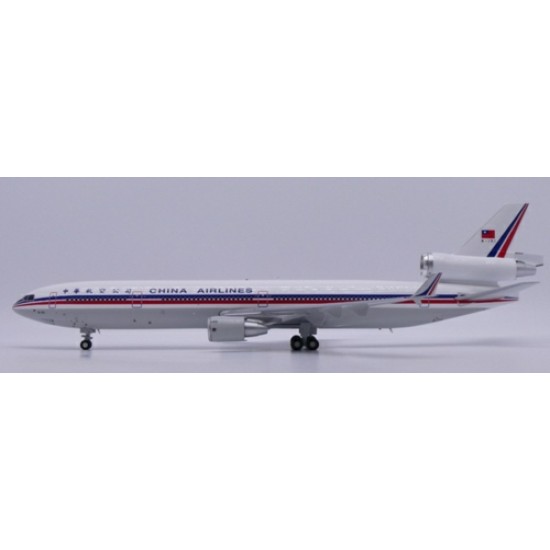 1/200 CHINA AIRLINES MCDONNELL DOUGLAS MD-11 OC REG: B-151 WITH STAND