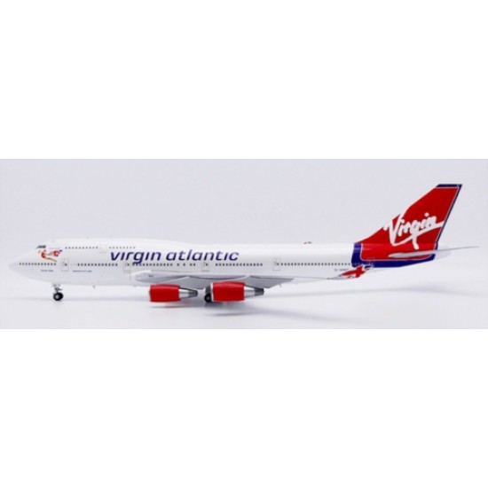 1/200 VIRGIN ATLANTIC BOEING 747-400 TUBULAR BELLE REG: G-VHOT WITH STAND