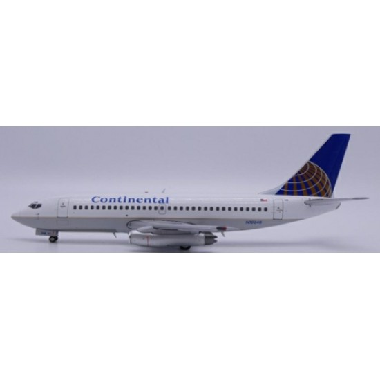 1/200 CONTINENTAL AIRLINES BOEING 737-200 POLISHED REG: N10248 WITH STAND