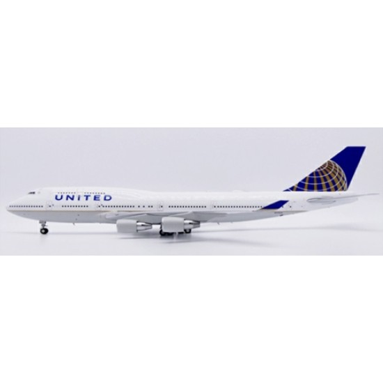 1/200 UNITED AIRLINES BOEING 747-400 REG: N175UA WITH STAND