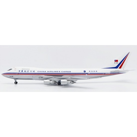 1/200 CHINA AIRLINES CARGO BOEING 747-200F OC, POLISHED REG: B-198 WITH STAND 1/200 CHINA AIRLINES CARGO BOEING 747-200F OC, POLISHED REG: B-198 WITH STAND
