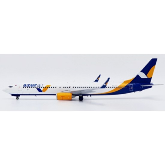 1/200 AZUR AIR BOEING 737-900ER REG: VQ-BYO WITH STAND