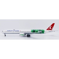 1/200 TURKISH AIRLINES BOEING 777-300ER BIOFUEL REG: TC-LJH WITH STAND