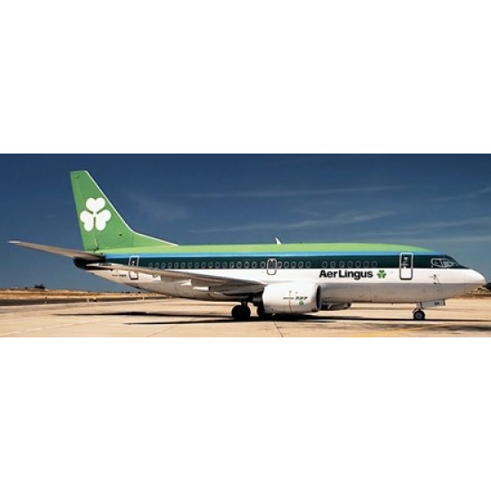 1/200 AER LINGUS BOEING 737-500 REG: EI-CDA WITH STAND XX2396