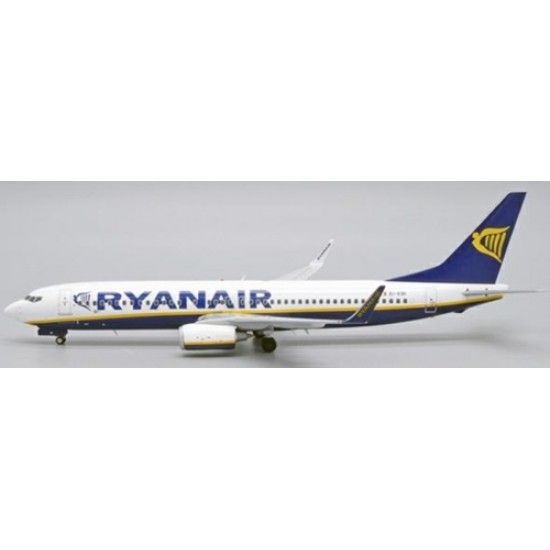 1/200 RYANAIR BOEING 737-800 REG: EI-EBI WITH STAND