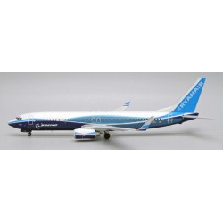 1/200 RYANAIR BOEING 737-800 DREAMLINER COLORS REG: EI-DCL WITH STAND