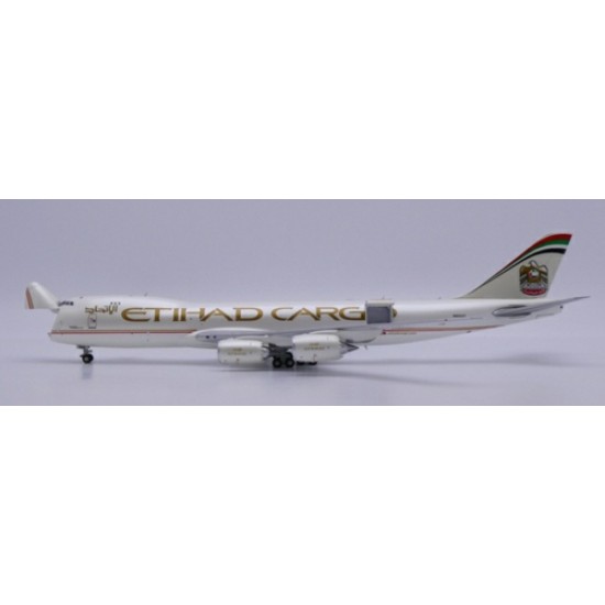 1/400 ETIHAD CARGO BOEING 747-8F INTERACTIVE SERIES REG: N855GT WITH ANTENNA 1/400 ETIHAD CARGO BOEING 747-8F INTERACTIVE SERIES REG: N855GT WITH ANTENNA