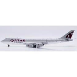 1/400 QATAR AIRWAYS CARGO BOEING 747-8F INTERACTIVE SERIES REG: A7-BGA WITH ANTENNA