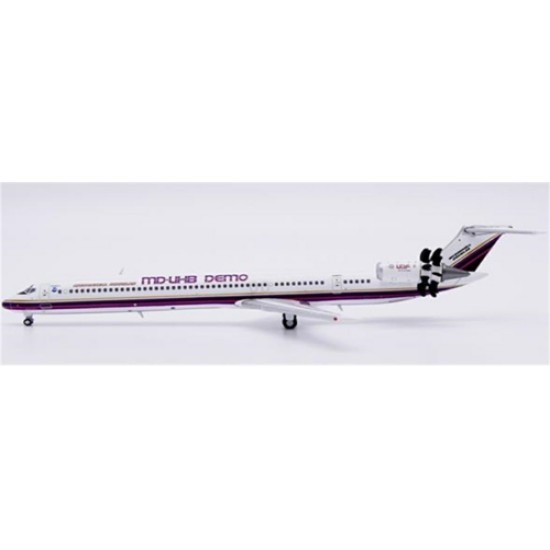 1/400 HOUSE COLOR MCDONNELL DOUGLAS MD-81 MD-UHB DEMO REG: N980DC WITH ANTENNA