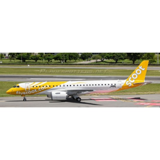1/400 SCOOT EMBRAER E190-E2 REG: 9V-THA WITH ANTENNA