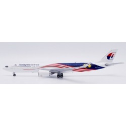 1/400 MALAYSIA AIRLINES AIRBUS A330-900NEO REG: 9M-MNH WITH ANTENNA