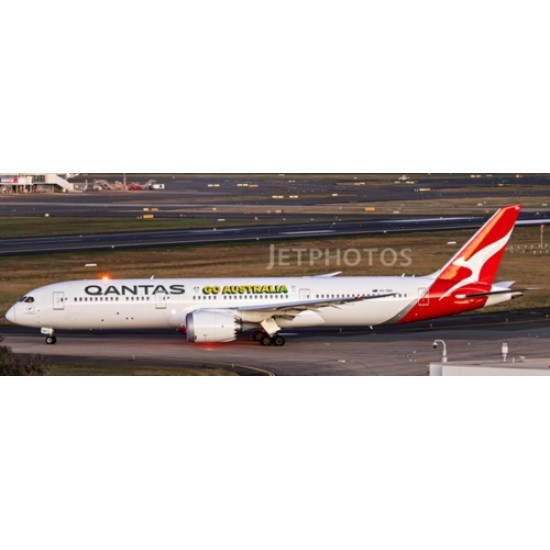 1/400 QANTAS BOEING 787-9 DREAMLINER GO AUSTRALIA REG: VH-ZNH WITH ANTENNA