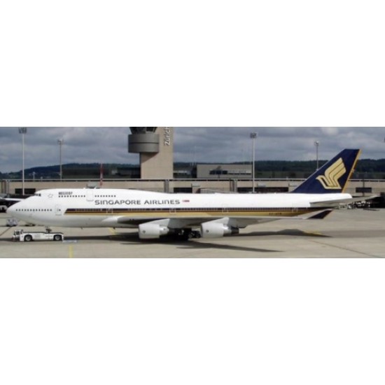 1/400 SINGAPORE AIRLINES BOEING 747-400 MEGATOP REG: 9V-SPM WITH ANTENNA