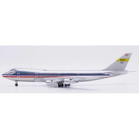 1/400 NASA BOEING 747-100 YELLOW STRIPE POLISHED REG: N905NA WITH ANTENNA