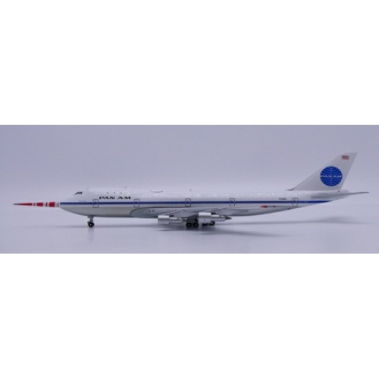 1/400 PAN AM BOEING 747-100 STORM KINGPOLISHED REG: N732PA WITH ANTENNA 1/400 PAN AM BOEING 747-100 STORM KINGPOLISHED REG: N732PA WITH ANTENNA