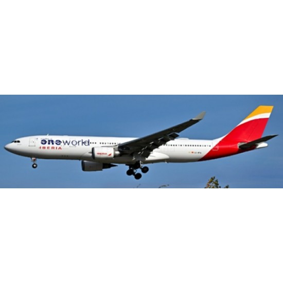 1/400 IBERIA AIRBUS A330-200 ONEWORLD REG: EC-MYA WITH ANTENNA