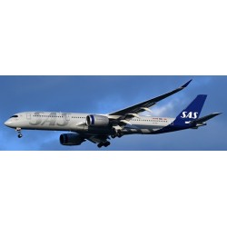 1/400 SAS SCANDINAVIAN AIRLINES AIRBUS A350-900XWB SKYTEAM LOGO REG: SE-RSF WITH ANTENNA 1/400 SAS SCANDINAVIAN AIRLINES AIRBUS A350-900XWB SKYTEAM LOGO REG: SE-RSF WITH ANTENNA