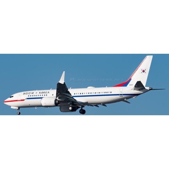 1/400 GOVERNMENT OF SOUTH KOREA BOEING 737 MAX 8 BBJ REG: 26-001 WITH ANTENNA