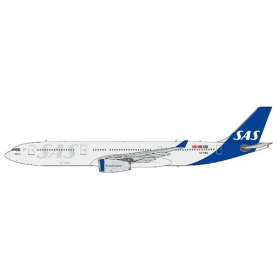 1/400 SAS SCANDINAVIAN AIRLINES AIRBUS A330-300 NC REG: LN-RKT WITH ANTENNA
