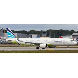 D - 1/400 AIR BUSAN AIRBUS A321NEO REG: HL8394 WITH ANTENNA D - 1/400 AIR BUSAN AIRBUS A321NEO REG: HL8394 WITH ANTENNA