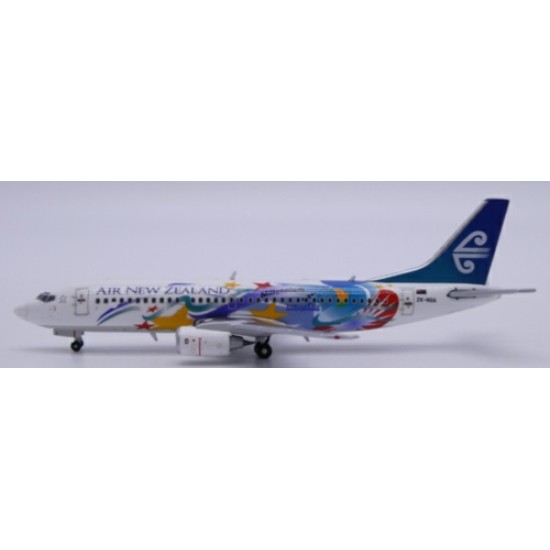 1/400 AIR NEW ZEALAND BOEING 737-300 MILLENNIUM REG: ZK-NGA WITH ANTENNA