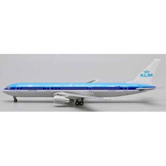 1/400 KLM ROYAL DUTCH AIRLINES BOEING 767-300ER THE WORLD IS