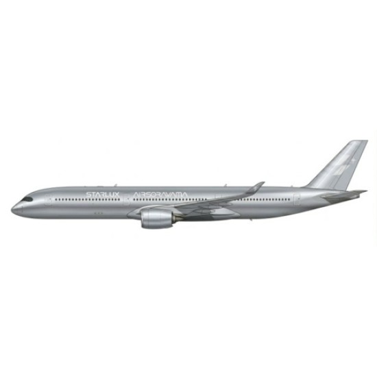 1/200 STARLUX AIRLINES AIRBUS A350-1000XWB AIRSORAYAMA SILVER REG: B-58553 WITH STAND