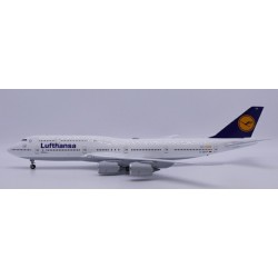1/200 LUFTHANSA BOEING 747-8 OC1500TH BOEING 747 REG: D-ABYP WITH STAND