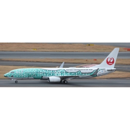 1/400 JAPAN TRANSOCEAN AIR BOEING 737-800 YUI JINBEI JET REG: JA07RK FLAPS DOWN WITH ANTENNA NEW TOOLING 1/400 JAPAN TRANSOCEAN AIR BOEING 737-800 YUI JINBEI JET REG: JA07RK FLAPS DOWN WITH ANTENNA NEW TOOLING