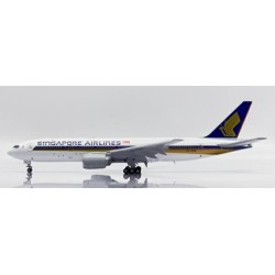 1/400 SINGAPORE AIRLINES BOEING 777-200 REG: 9V-SVN FLAPS DO