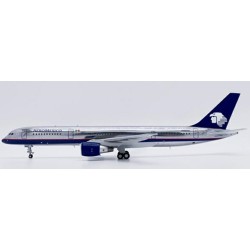 1/200 AEROMEXICO BOEING 757-200 POLISHED REG: N490AM WITH STAND 1/200 AEROMEXICO BOEING 757-200 POLISHED REG: N490AM WITH STAND